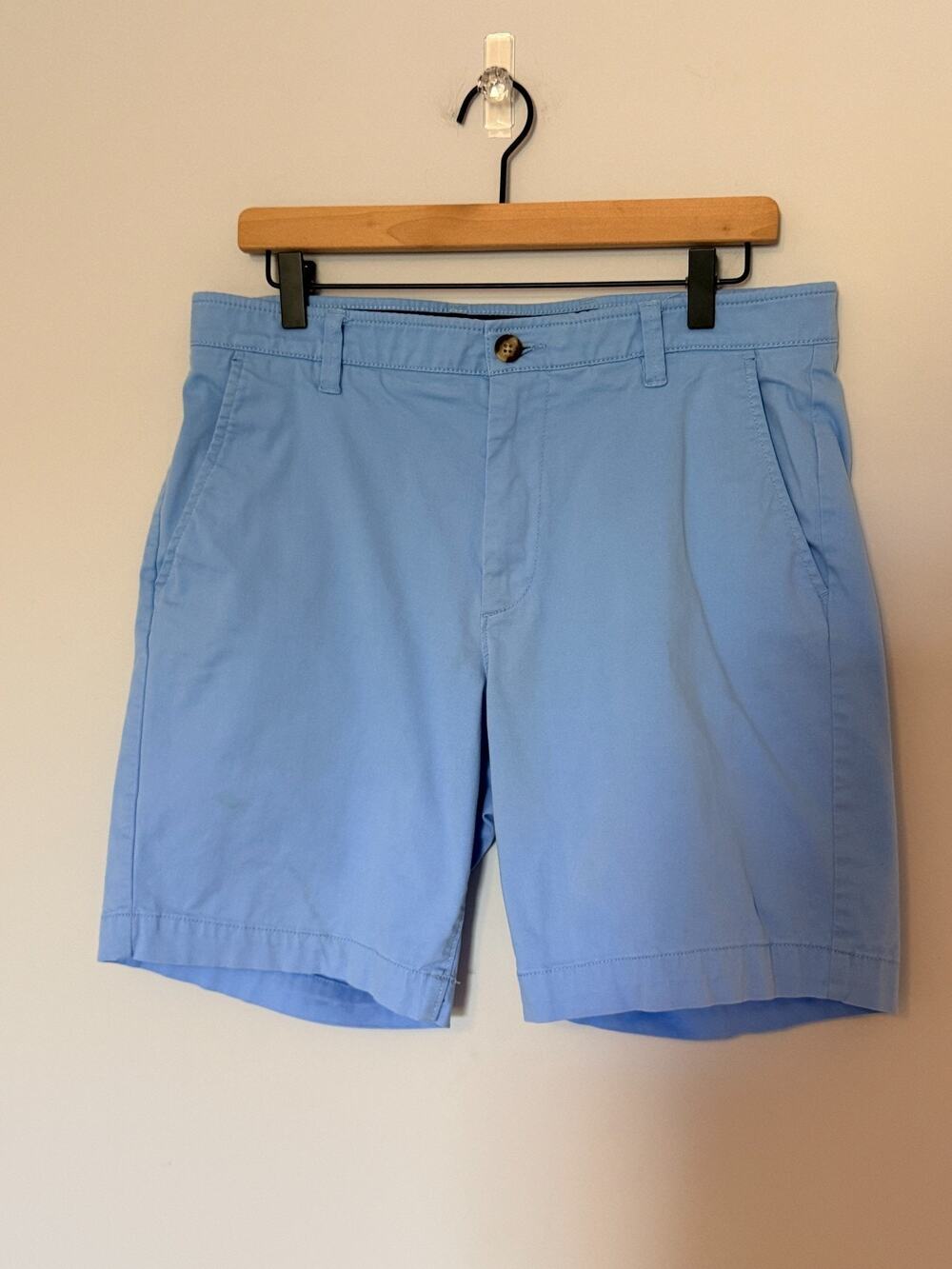 Crown & Ivy Mens Motion Flex Shorts Size 34 Blue Chino Stretch Preppy Cotton